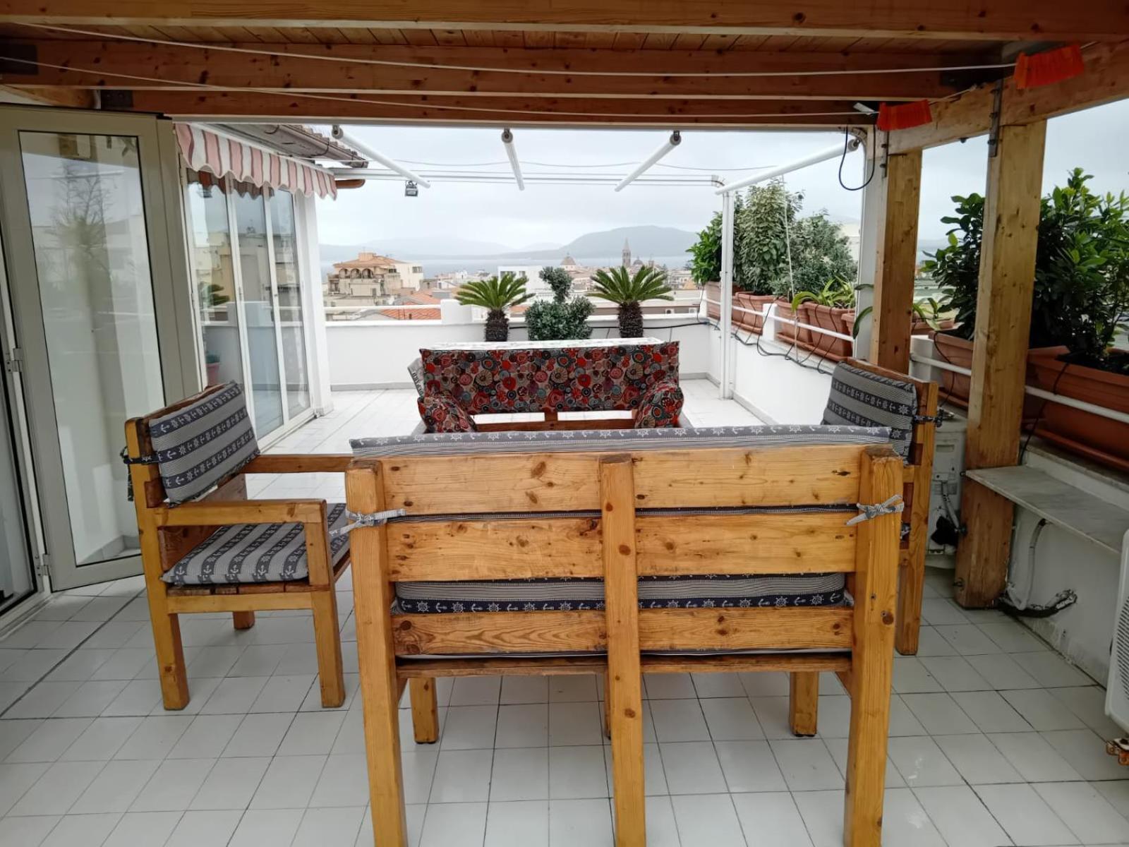 Appartamento Con Terrazza Alguer Exterior foto
